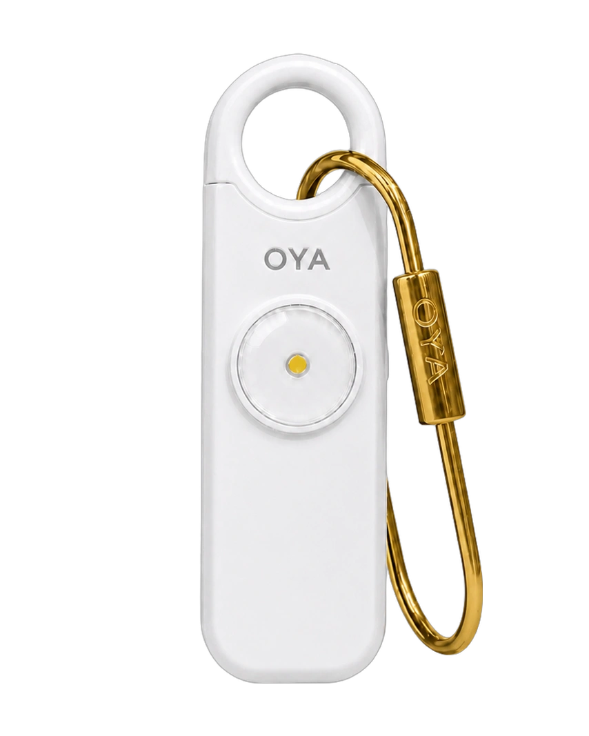 OYA Clear White, Anti-agression, sirène 130 dB et lampe, de face, avec le mousqueton